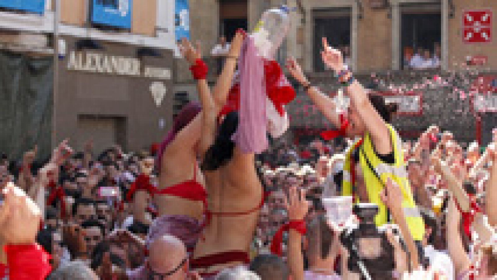 Reunión de periodistas y peñas para decir 'no' a las agresiones sexistas en San Fermín