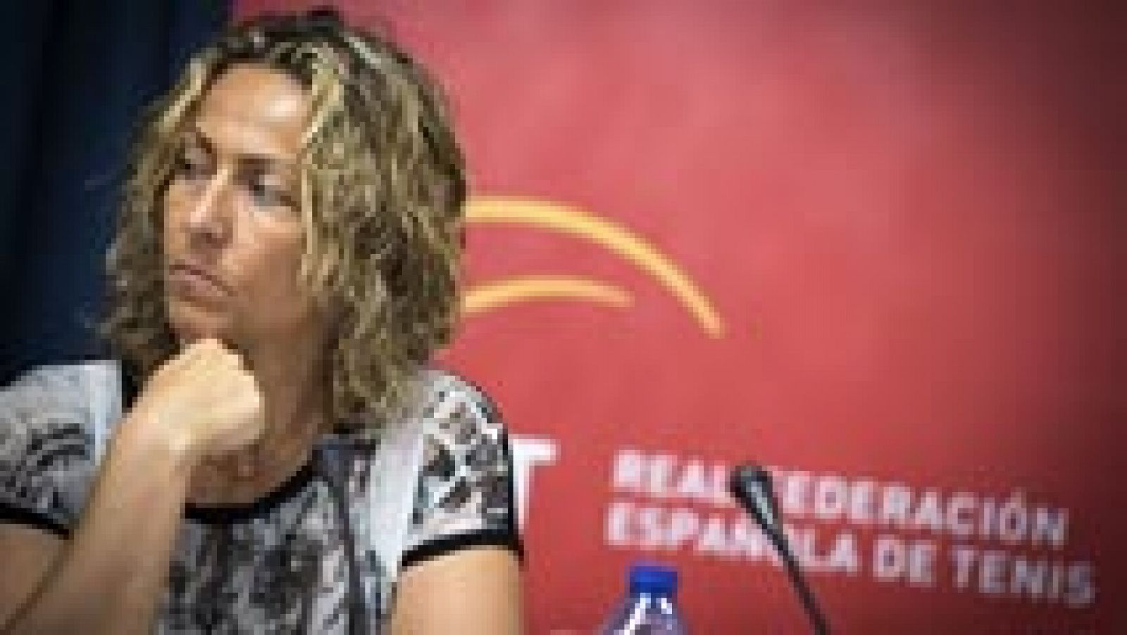 Gala León, destituida como capitana de la Davis | Ver