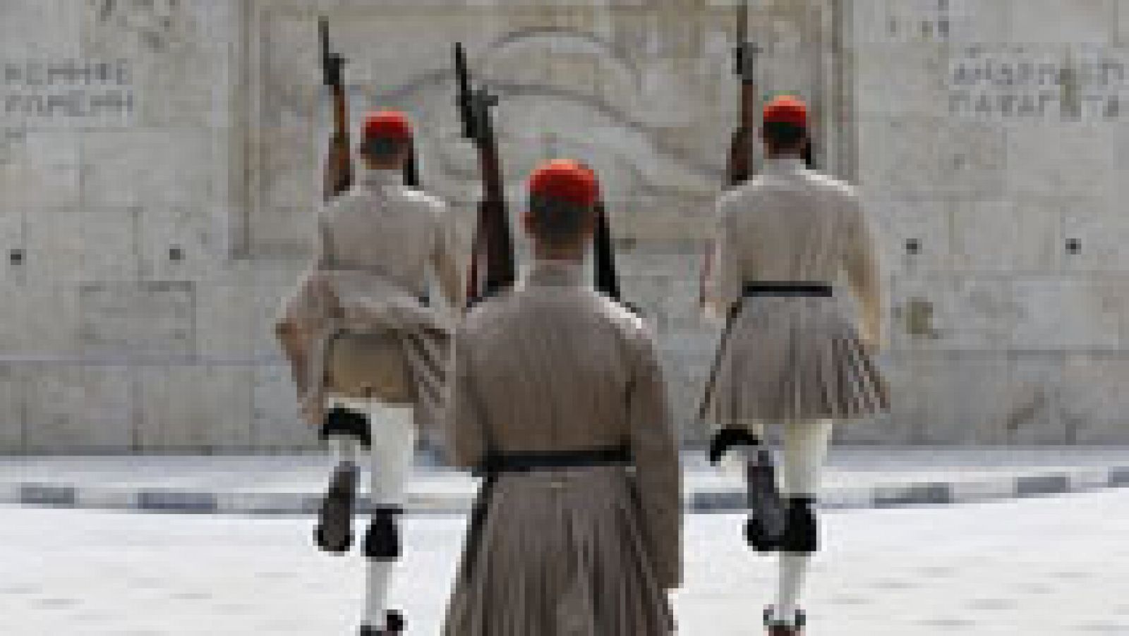 Telediario 1: A la OTAN no le interesa que Grecia recorte en Defensa | RTVE Play