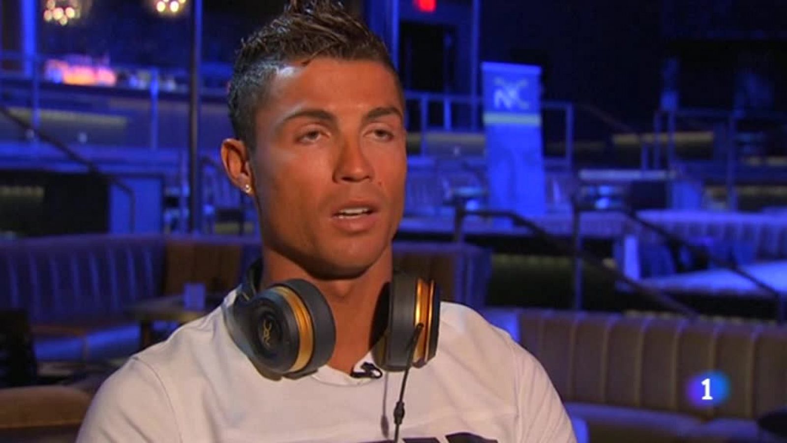 Telediario 1: Cristiano Ronaldo: "Espero conseguir títulos importantes con Benítez" | RTVE Play