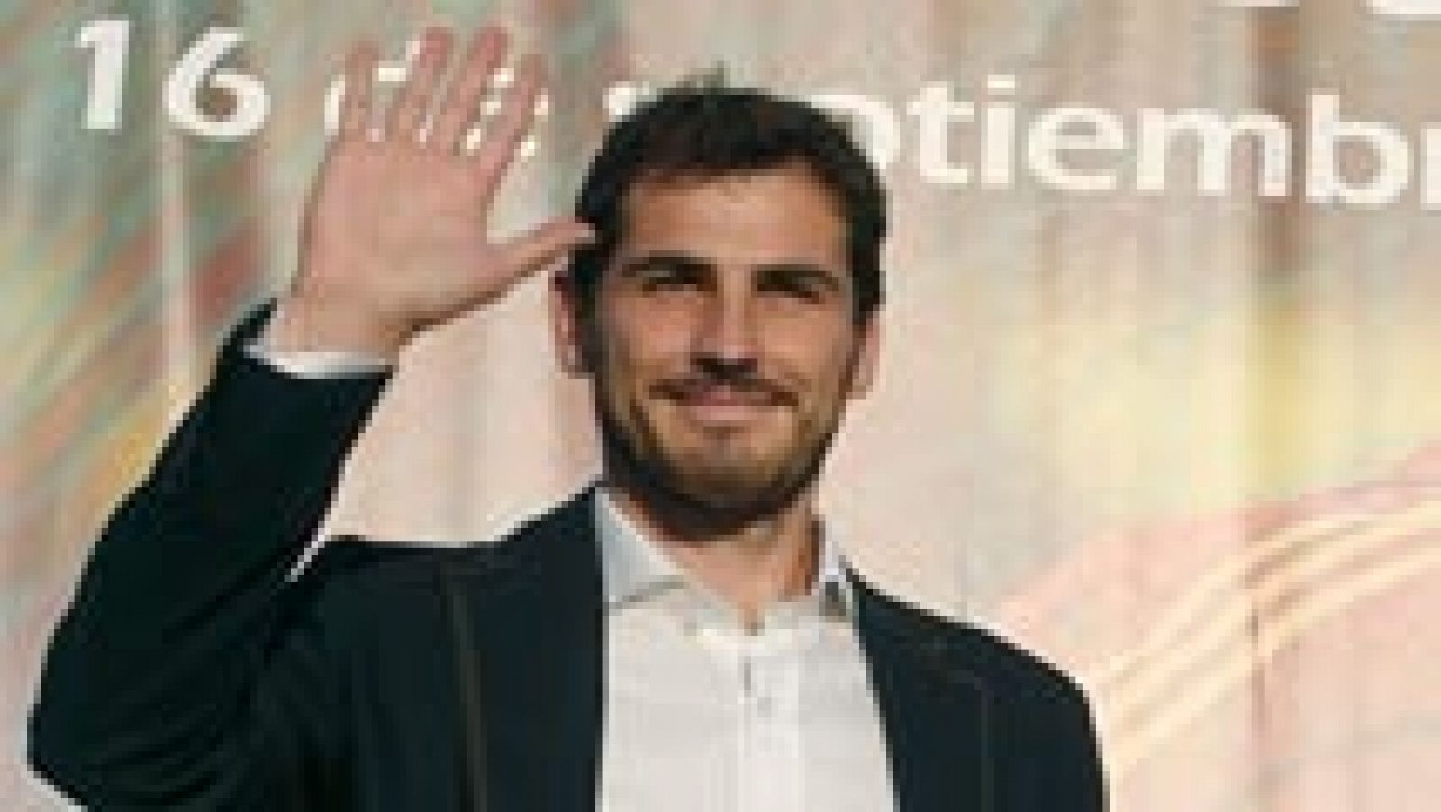 Telediario 1: Iker Casillas jugará en el Oporto a las órdenes de Lopetegui | RTVE Play