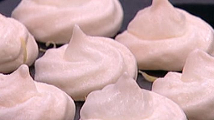 RTVE Cocina - Pastelillos de merengue al horno