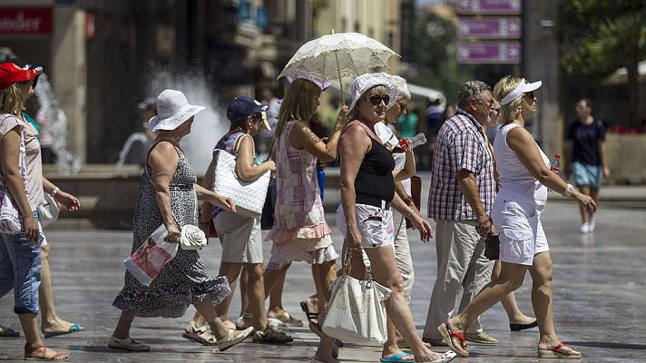 Telediario 1 - La ola de calor durará hasta el miércoles de la próxima semana