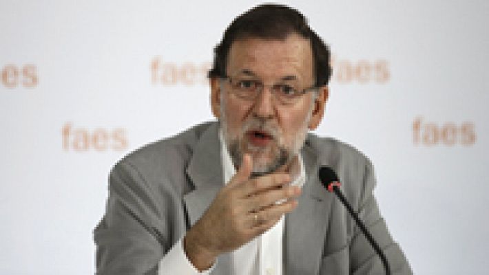 Mariano Rajoy defiende que se acelere la negociación con Grecia tras el referéndum