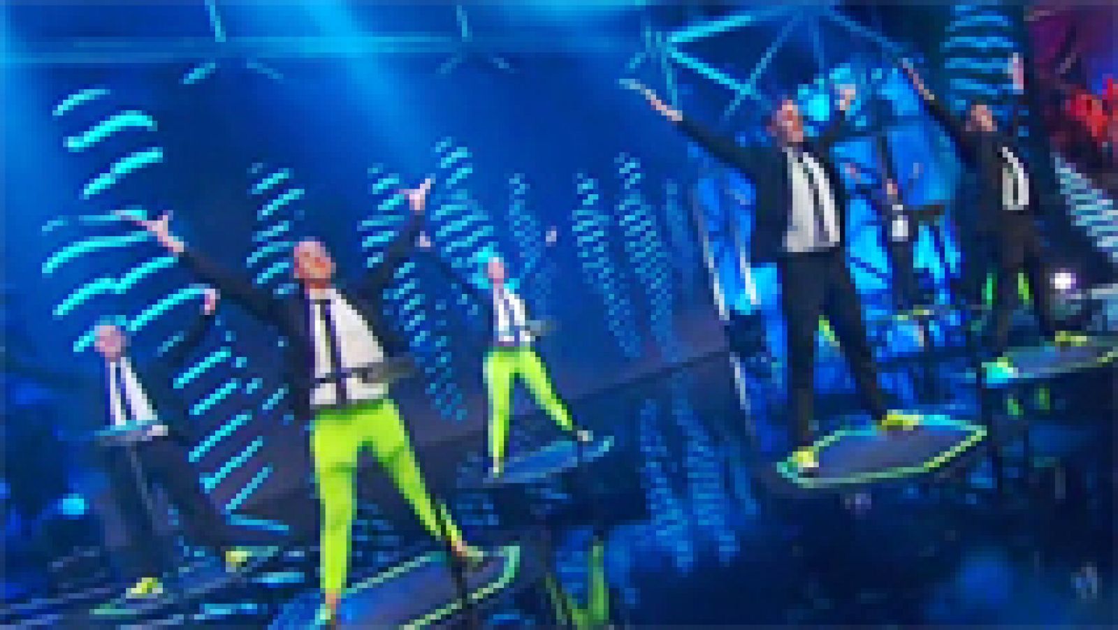 Insuperables - The pasbàsic jumpers, bailando sobre camas elásticas