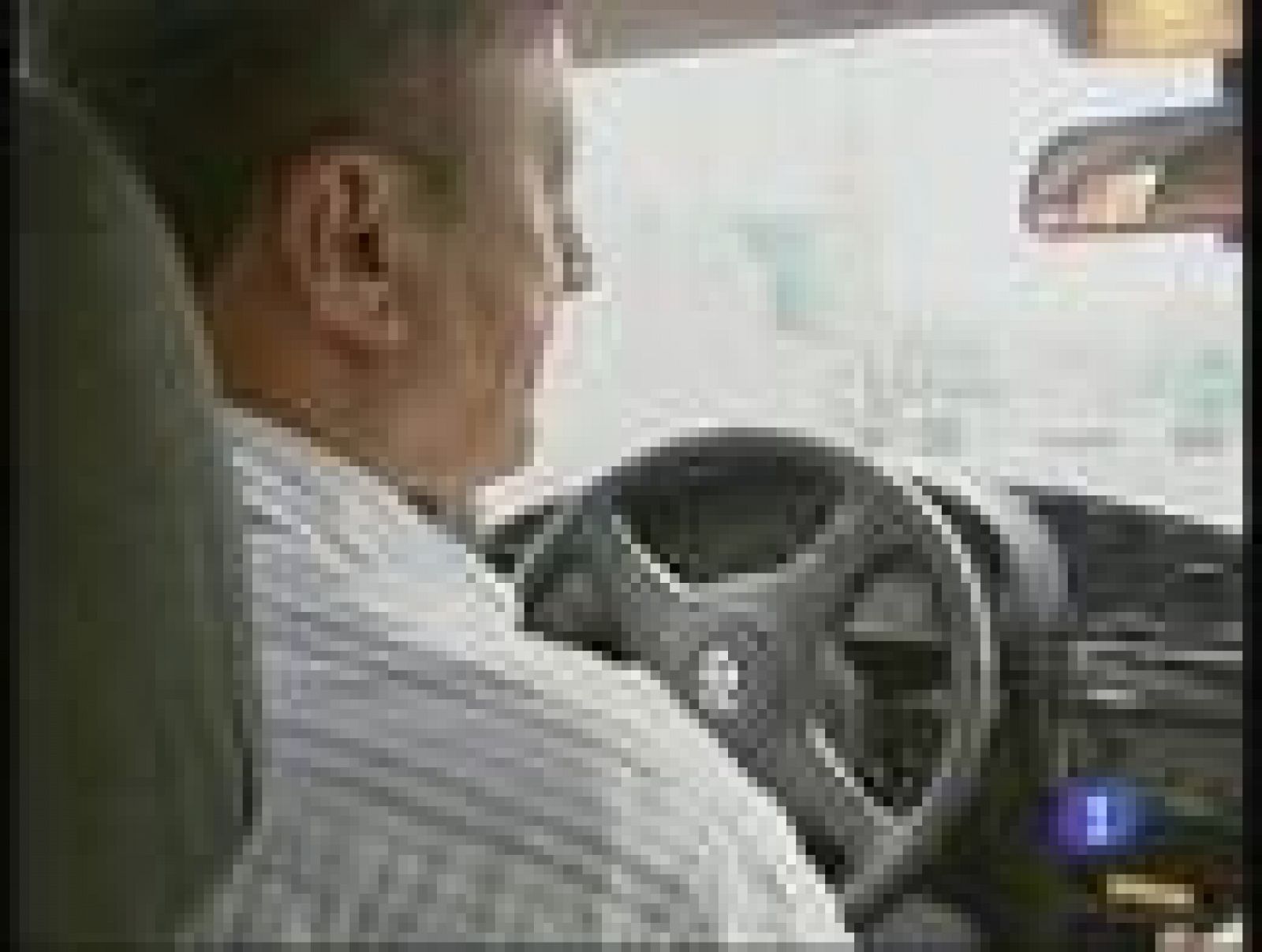 En Galicia hay una autoescuela especial, para personas con problemas de lectura y comprensión | Ver