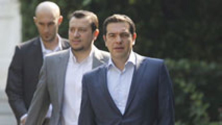 Telediario 1 - Tsipras insiste en reestructurar la deuda