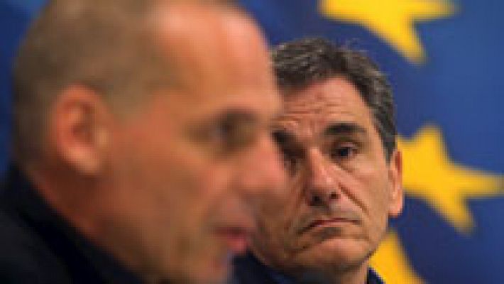 Telediario 1 - Euclides Tsakalotos, el 'aristócrata rojo', relevo de Varoufakis al frente de la economía griega