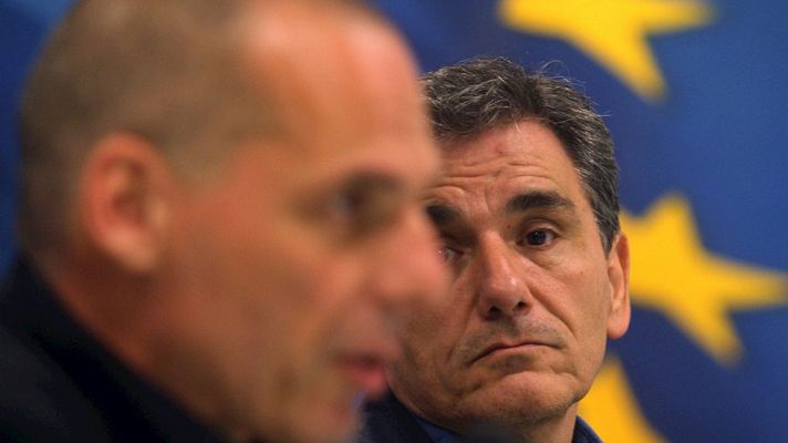 Telediario 1 - Euclides Tsakalotos, el 'aristócrata rojo', relevo de Varoufakis al frente de la economía griega