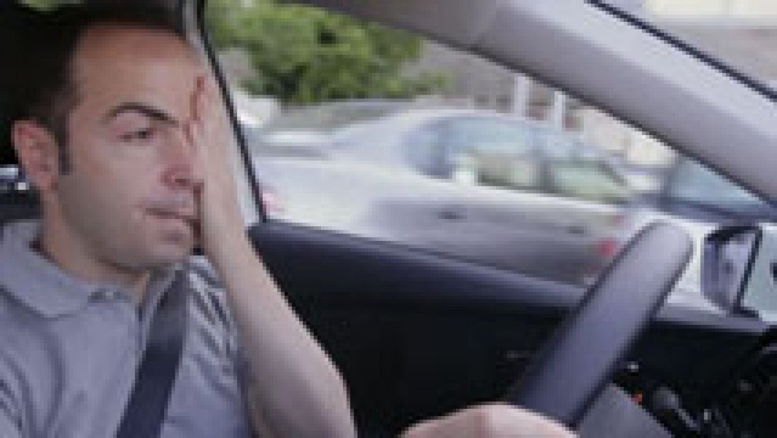 Telediario 1: El 60% de los conductores reconoce que ha sufrido alguna vez microsueños al volante | RTVE Play