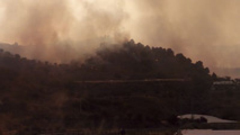 Tres incendios activos en Castellón, Granada y Jaén