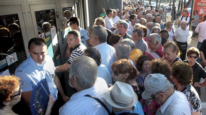 Telediario 1 - Atenas prepara un plan de recortes por 12.000 milones