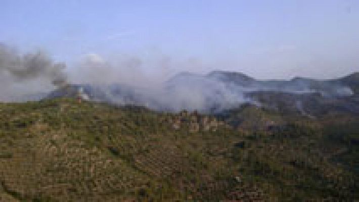 Incendios activos en Granada, Jaén y Castellón