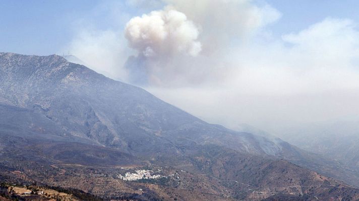 Informativo 24h - Cerca de 600 vecinos evacuados por el incendio de Granada vuelven a sus casas