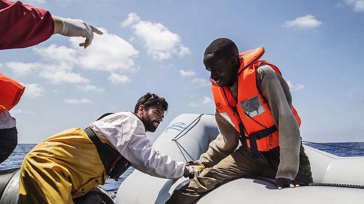  - ¿Cómo se salvan vidas?: Así es un rescate de MSF en el Mediterráneo.
