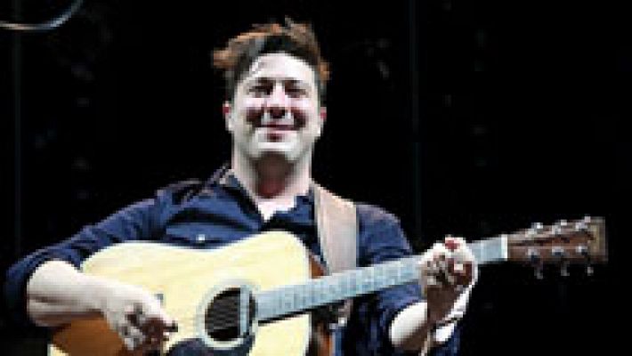 Telediario 1 - 'Mumford and Sons' inauguran la decima edición del BBK ante 10.000 personas