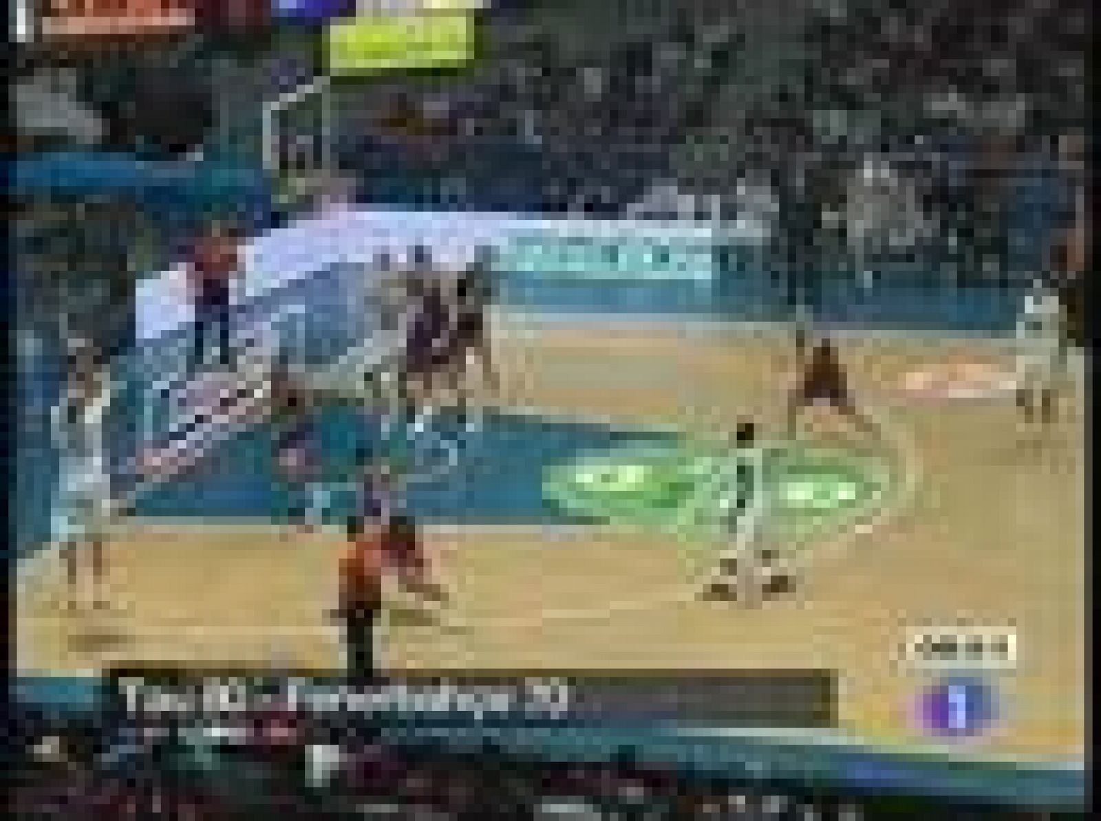 Baloncesto en RTVE: El Tau vence en la Euroliga | RTVE Play