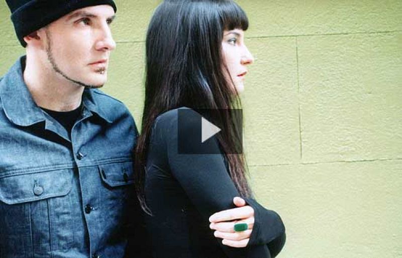 El Mundial de MotoGP llega a la última prueba de su calendario, el Gran Premio de la Comunitat Valenciana, que se celebrará en el circuito de Cheste. TVE ha preparado un concierto en el que participarán algunos de los mejores grupos del actual panora