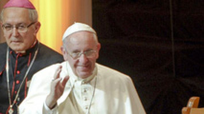 El papa Francisco continúa en Paraguay su gira Latinoamerica