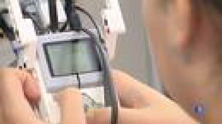 L'Informatiu - Campus científics d'estiu per fomentar els estudis de ciències entre els joves