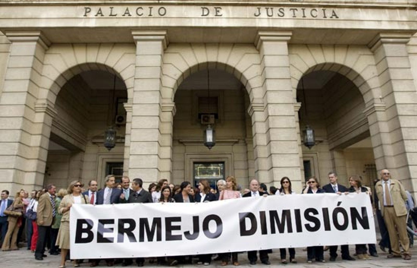 Los secretarios judiciales secundan en un 90% el paro de protesta