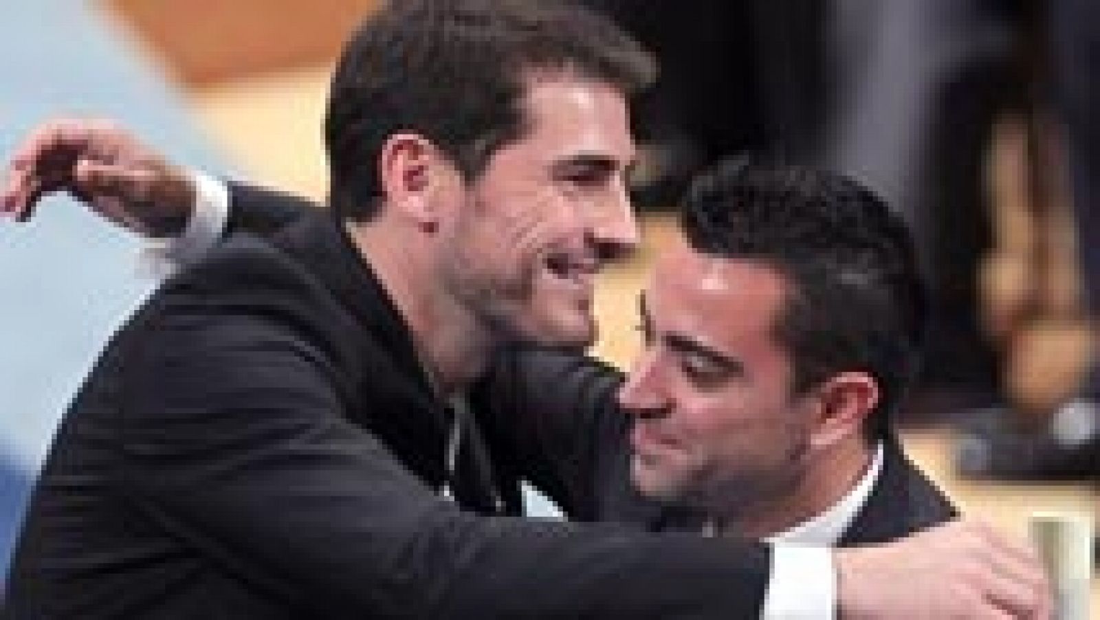 Telediario 1: Casillas y Xavi, dos amigos y dos formas distintas de dejar su club | RTVE Play