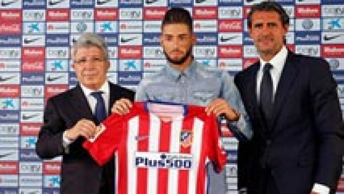 El Atlético presenta a Ferreira Carrasco