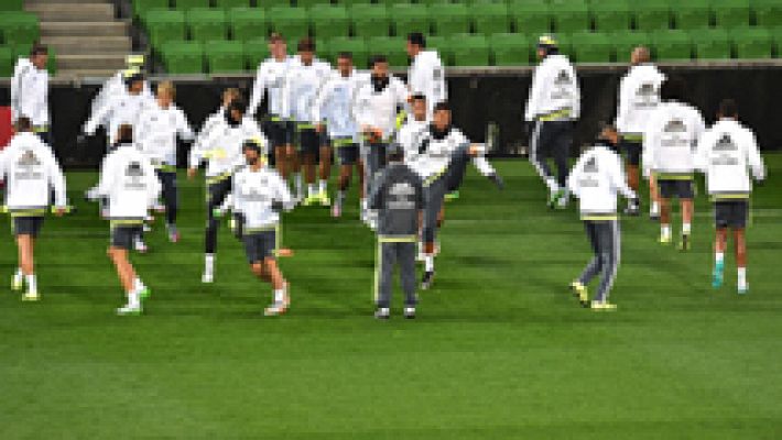 Telediario 1 - Primera jornada de entrenos del Real Madrid en Australia