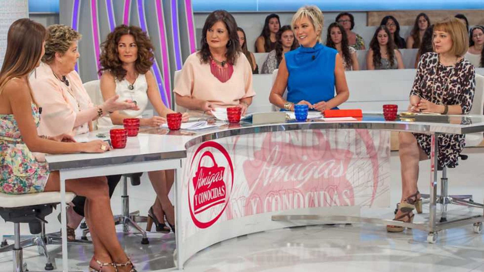 Amigas y conocidas - 15/07/15 - ver ahora