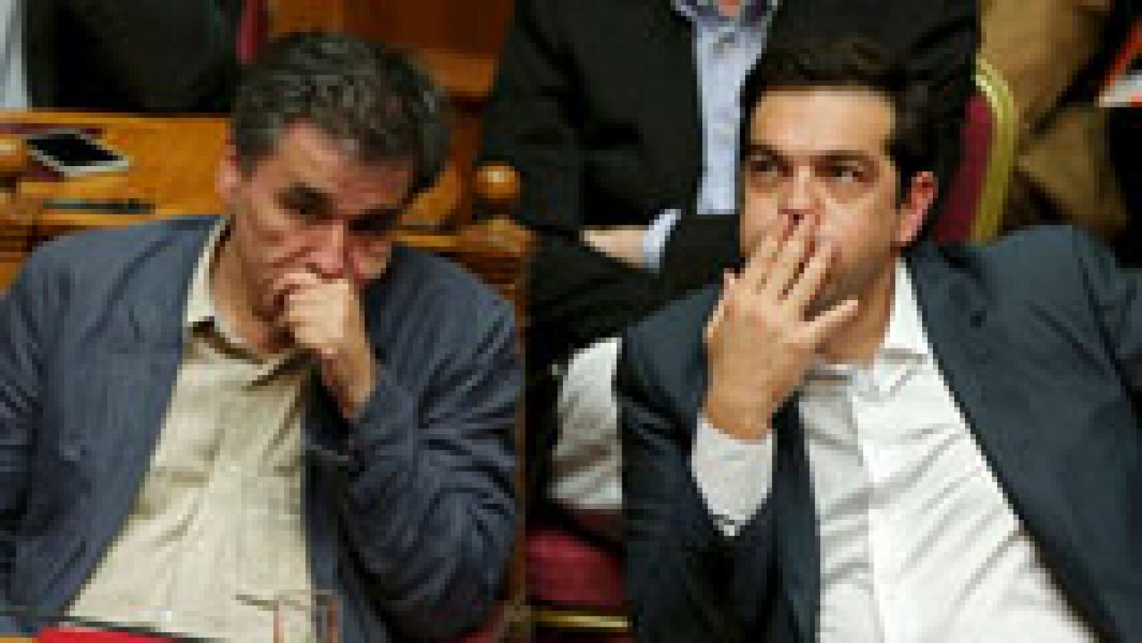 Telediario 1: Tsipras consigue aprobar los recortes ante la oposición de los griegos y parte de Syriza | RTVE Play