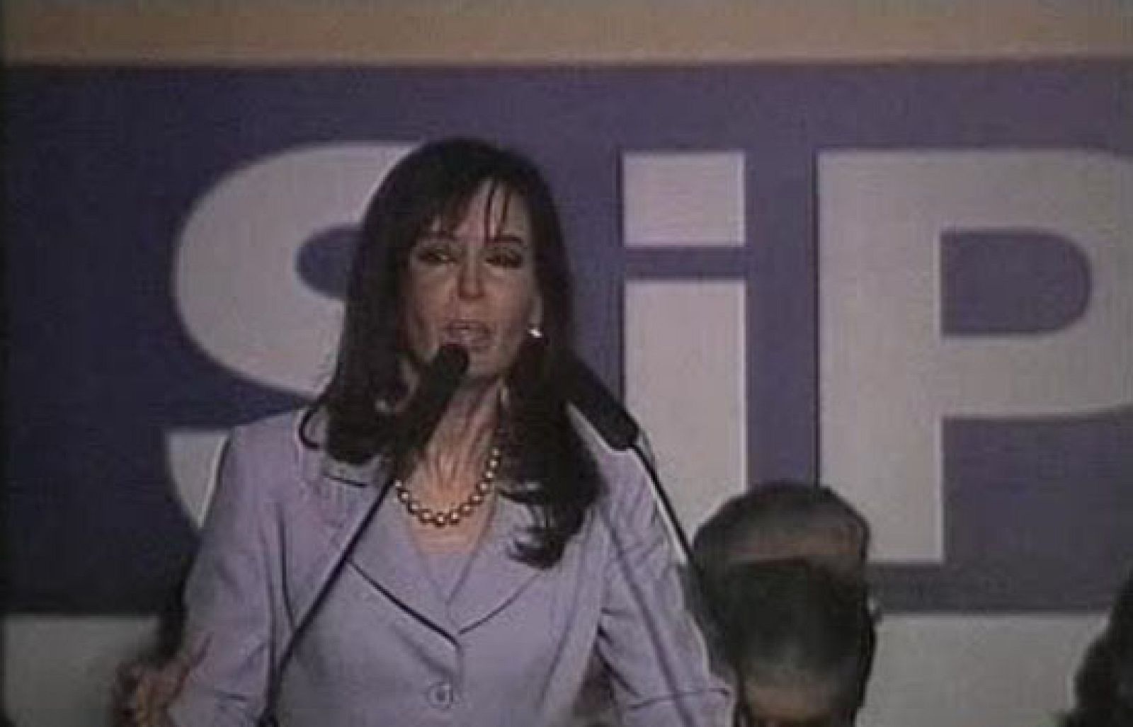 Argentina pretende nacionalizar los fondos de pensiones | Ver