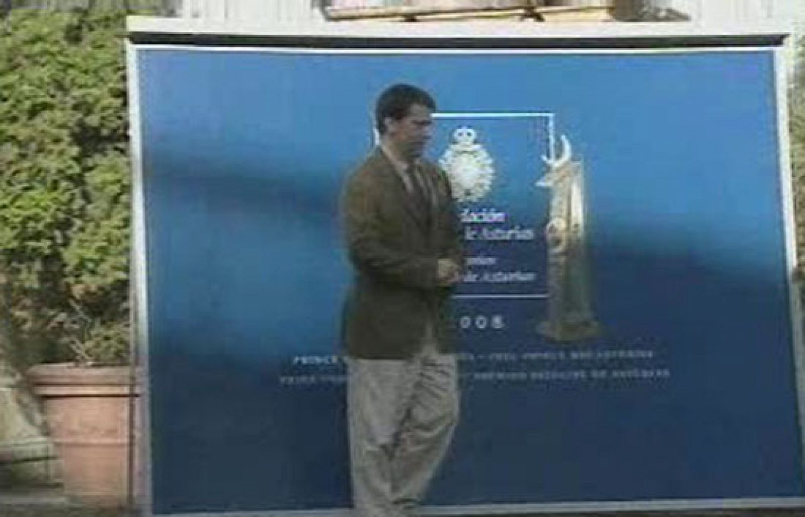 Oviedo se prepara para recibir a los premiados - Premios Princesa de Asturias | Ver