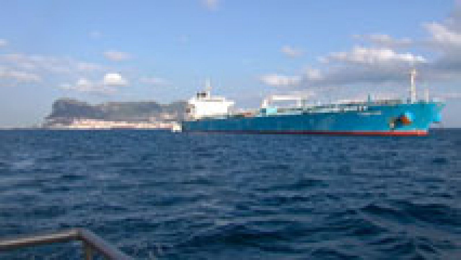 Telediario 1: Revisión y mantenimiento de buques en tránsito en el puerto de Algeciras | RTVE Play