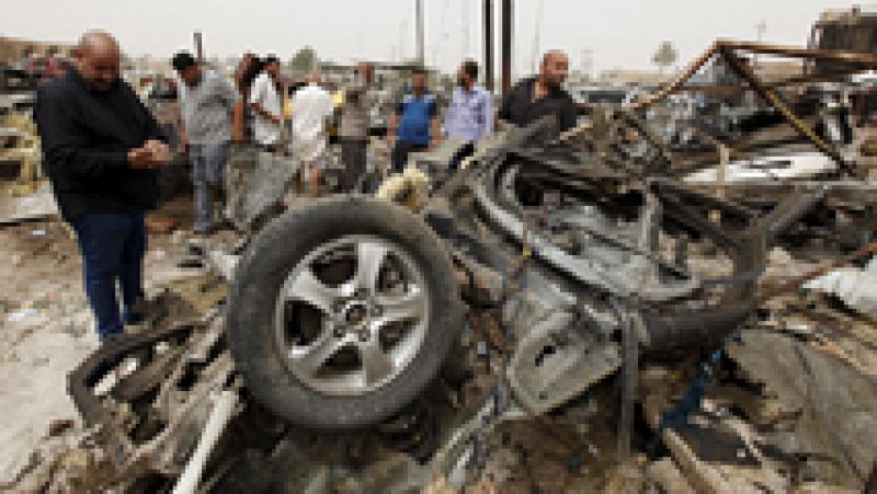 Un coche bomba deja decenas de muertos en Irak