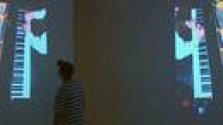 L'Informatiu - Una exposició per a l'estiu, "Seqüències", del canadenc Michael Snow a la Virreina de Barcelona