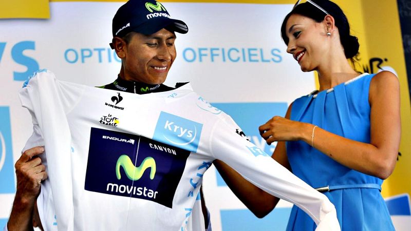 Desde Francesco Moser en 1975 a Nairo Quintana en 2015, el maillot blanco ha distinguido al mejor corredor joven del Tour de Francia. Ciclistas como Contador, Andy Schleck o Tejay Van Garderen lo ha ganado en los últimos años. 