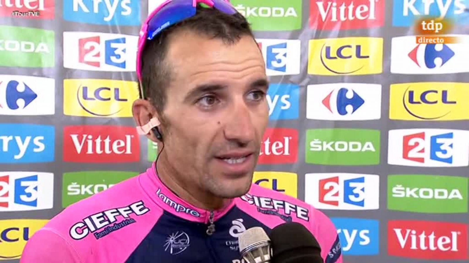 Tour de Francia: Rubén Plaza: "He tenido un susto en una de las curvas y me he acordado de Beloki" | RTVE Play