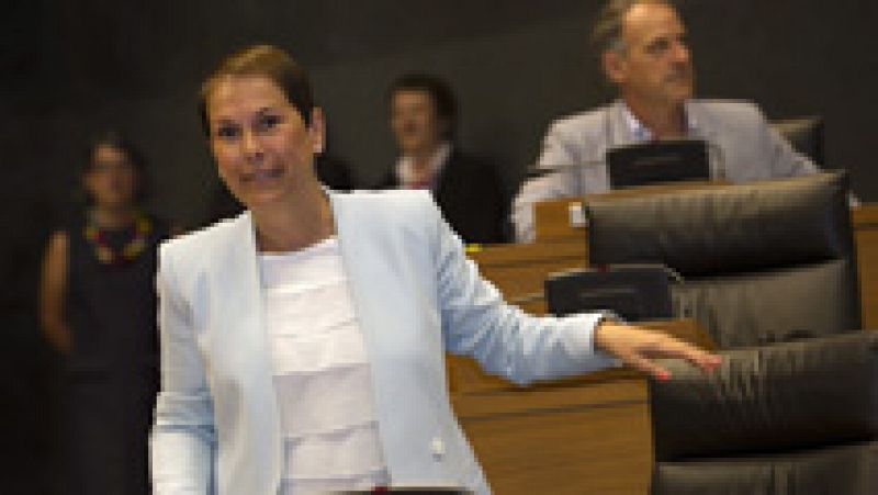 Uxue Barkos, presidenta de Navarra con los votos de Geroa Bai, EH Bildu, Podemos e Izquierda-Ezkerra