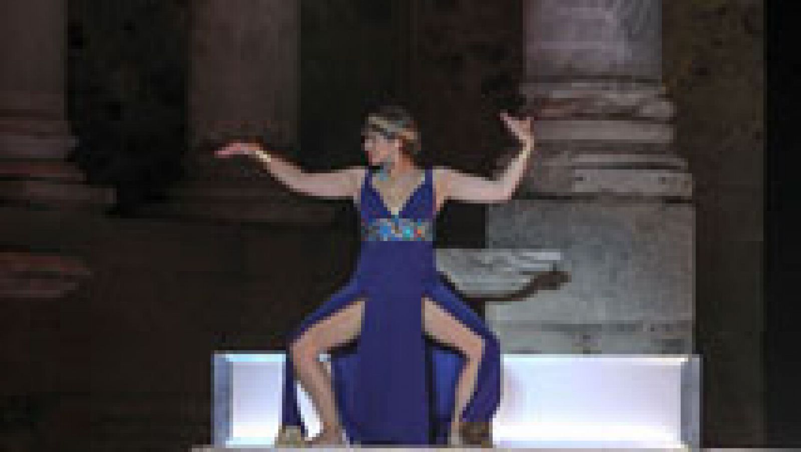Telediario 1: 'César y Cleopatra' estará hasta el próximo domingo en el escenario del teatro romano de Mérida | RTVE Play