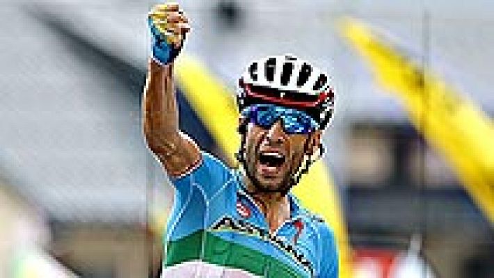 Nibali se acerca al podium del Tour y Quintana resta 32 segundos a Froome