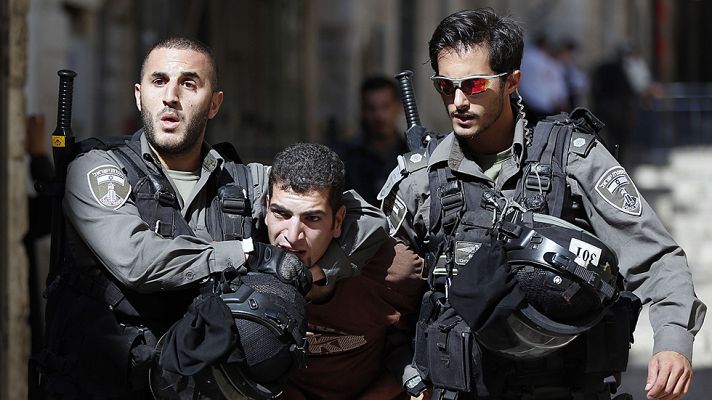 Informativo 24h - Enfrentamientos en la Explanada de las Mezquitas