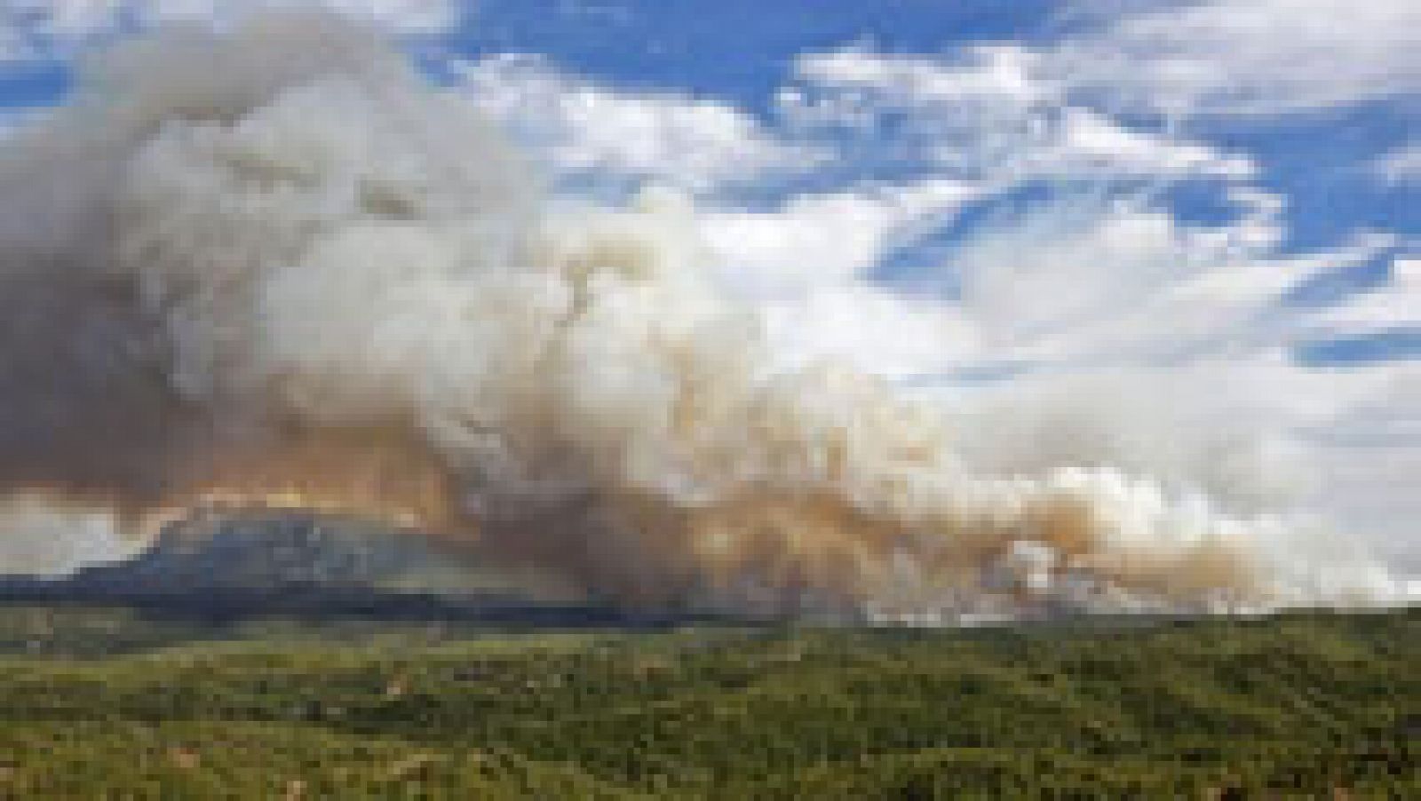 Telediario 1: El incendio de Òdena sigue avanzando descontrolado  | RTVE Play