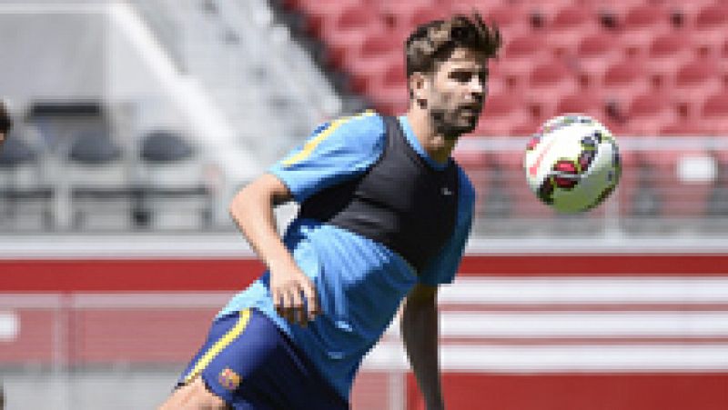 La punteria que les faltó en la última derrota ante el Manchester United es lo que buscará recuperar el Barcelona ante el Chelsea de Mourinho. Piqué mostró su disconformidad con la multa de la UEFA por las esteladas en la final de Berlín, y dijo que