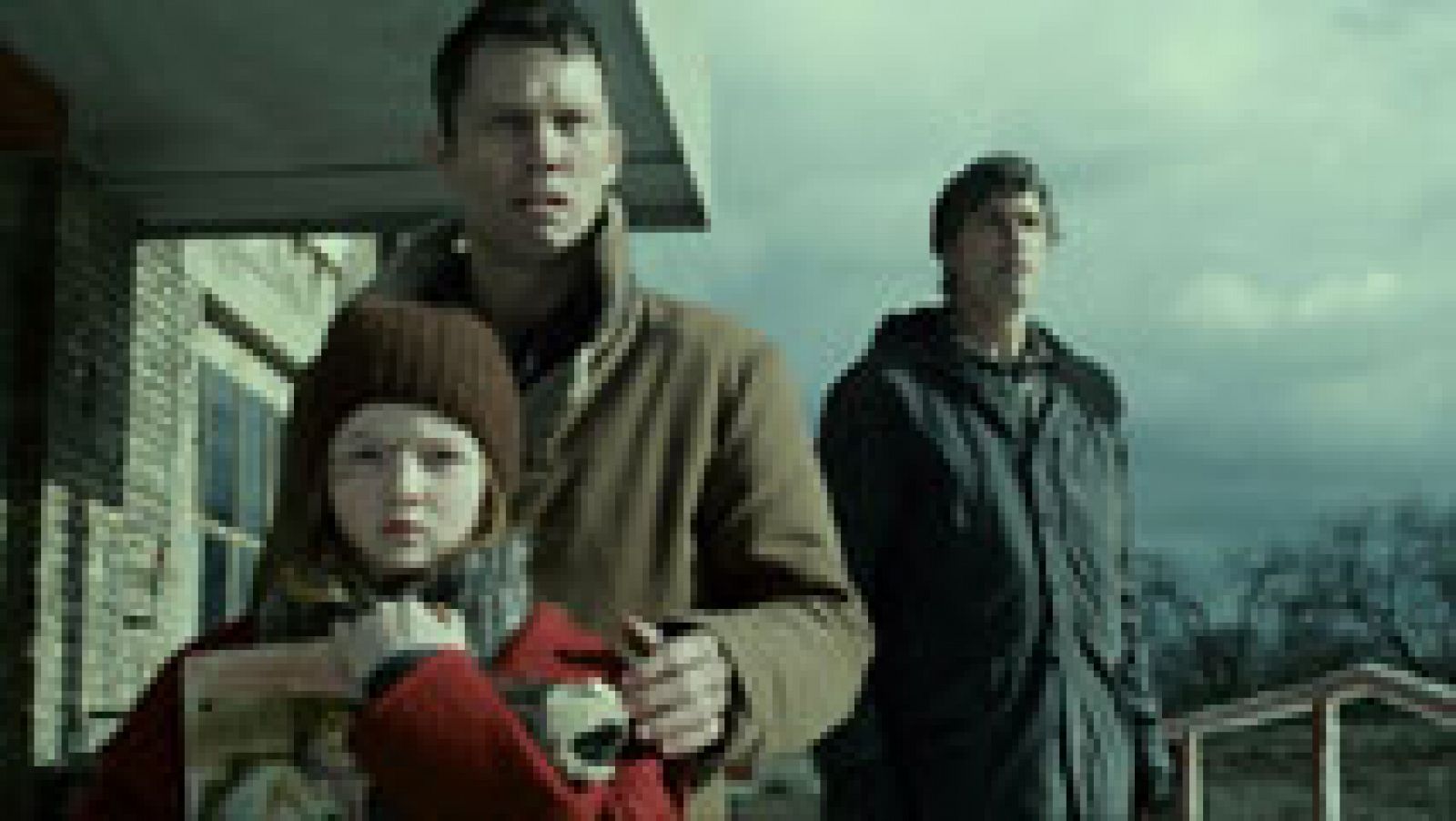 Matthew Fox y Clara Lago protagonizan el thriller apocalíptico 'Extinction' | Ver