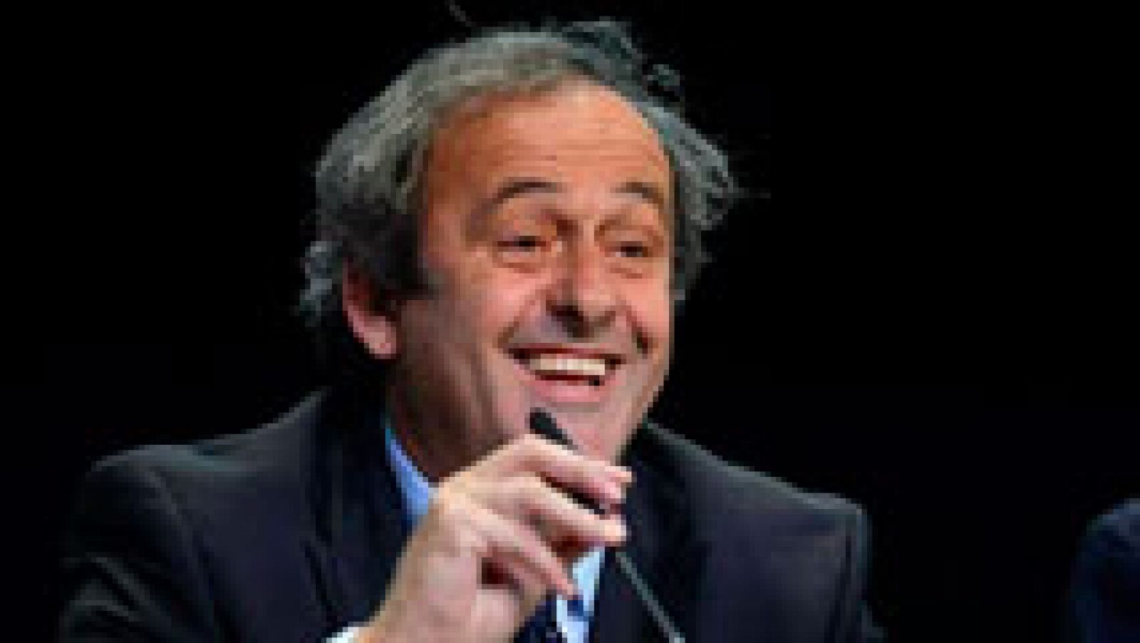 Platini, nuevo candidato a la presidencia de la FIFA | Ver