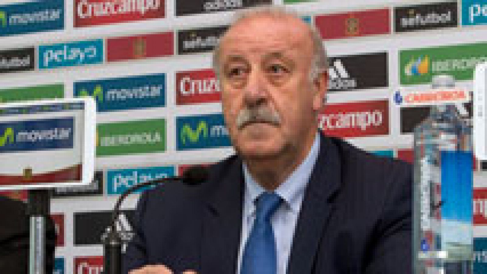 Telediario 1: Del Bosque cree "desmesuradas" las propuestas de sanción por los pitos al himno | RTVE Play