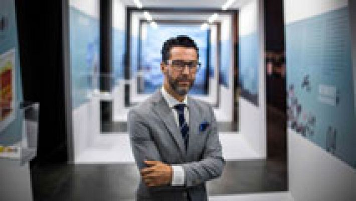 Telediario 1 - Quique Dacosta presenta en la exposición "Paisajes transformados" su proceso creativo como cocinero