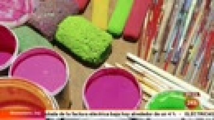 Informativo 24h - Un grupo de artistas convierte en un mural todo un barrio de la ciudad mexicana de Pachuca