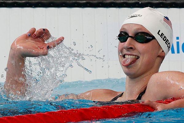 Telediario 1 - Katie Ledecky rompe el record del mundo de 1.500 libres
