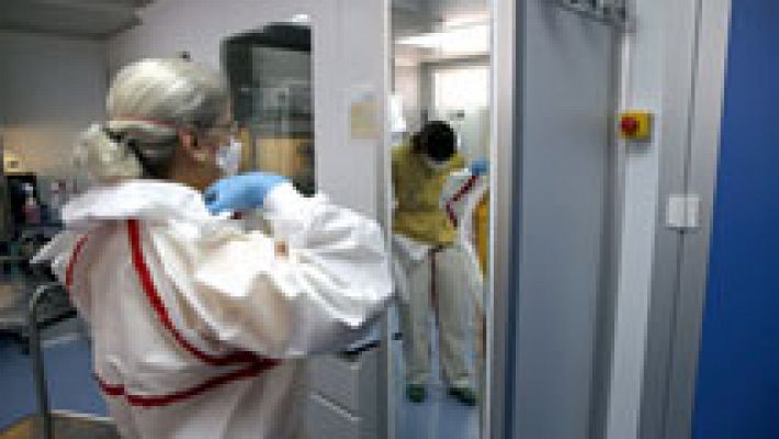 El ébola, un año después del primer caso tratado en España